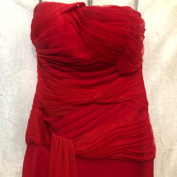 🔴SALE🔴.  White by Vera Wang Dress! - Picture 4 of 9